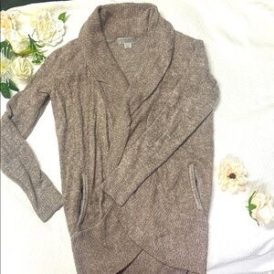 Barefoot dreams sweater